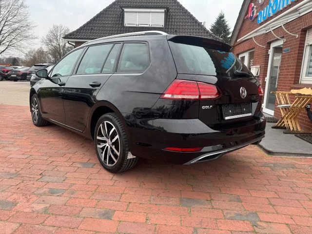 Volkswagen Golf – 3
