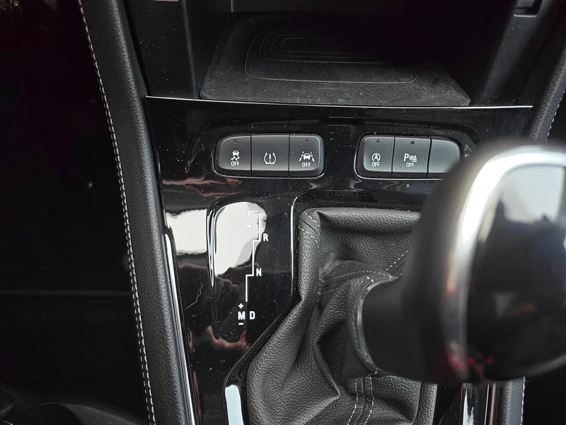 Opel GRANDLAND – 24