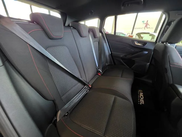 Ford Focus – 27
