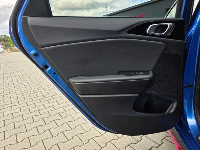 Kia pro cee'd / ProCeed – 28