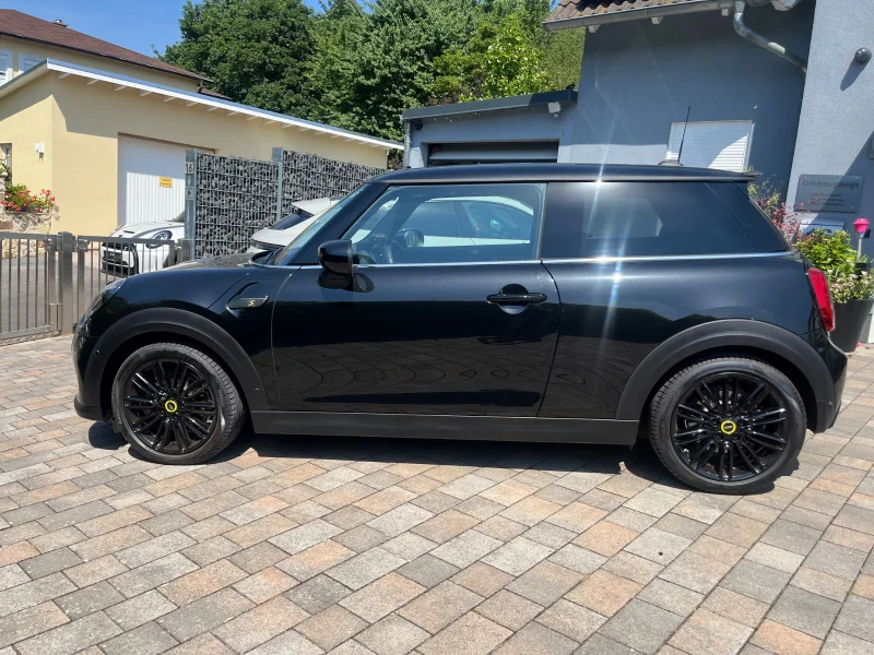 Mini COOPER SE – 4