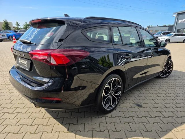 Ford Focus – 4