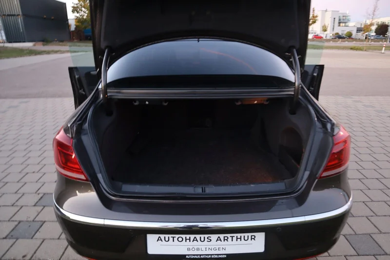 Volkswagen Passat – 8