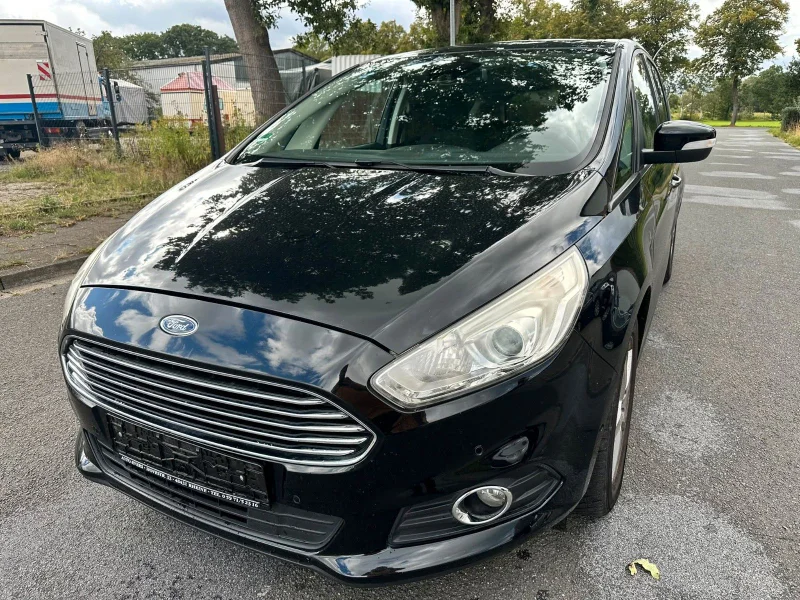Ford S-Max – 4