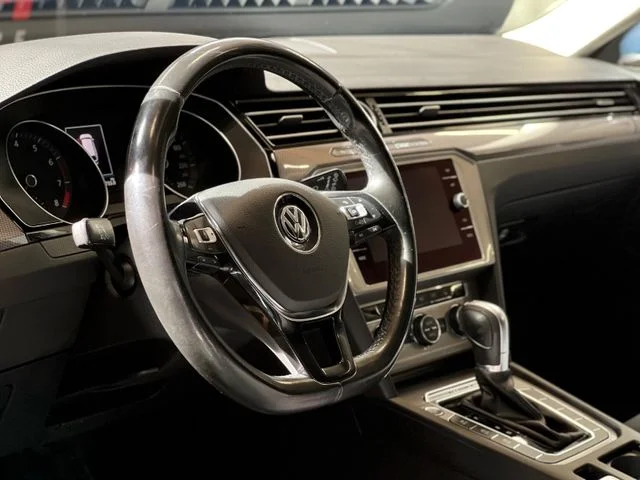 Volkswagen Passat Alltrack – 23