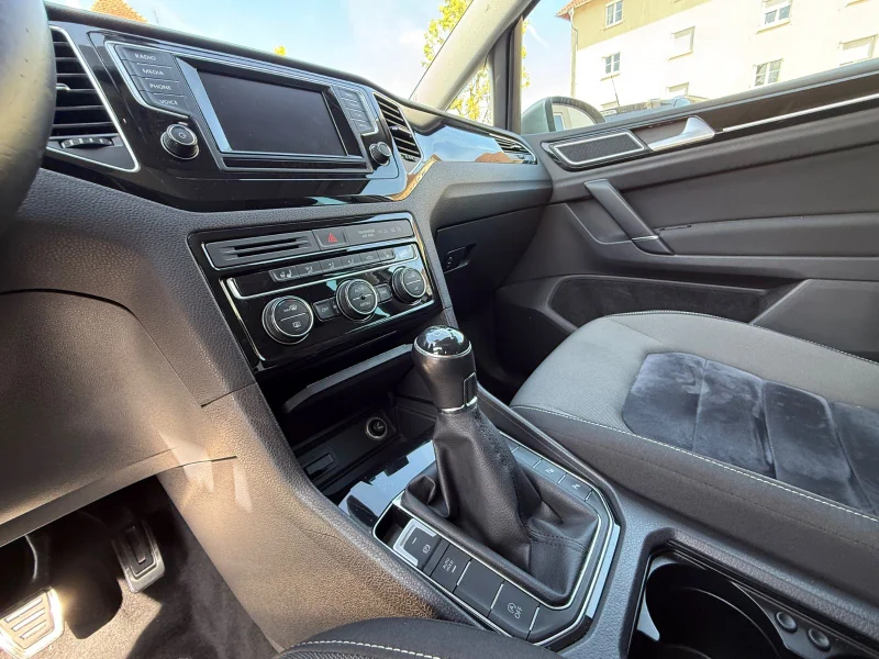 Volkswagen Golf Sportsvan – 17