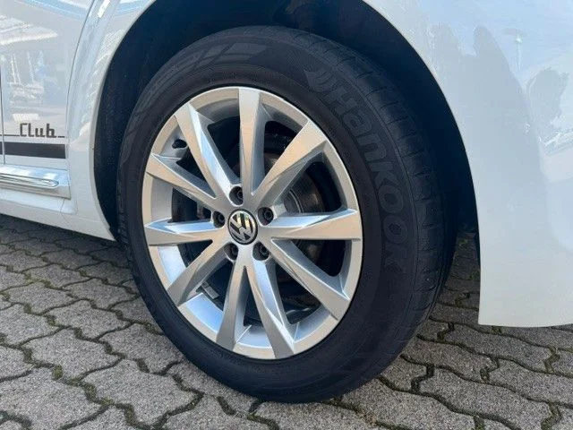 Volkswagen Beetle – 13