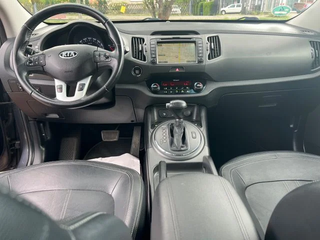 Kia Sportage – 9