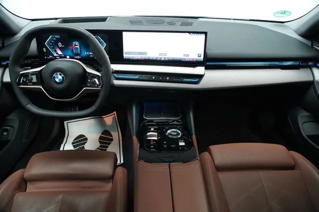 BMW 520 – 21