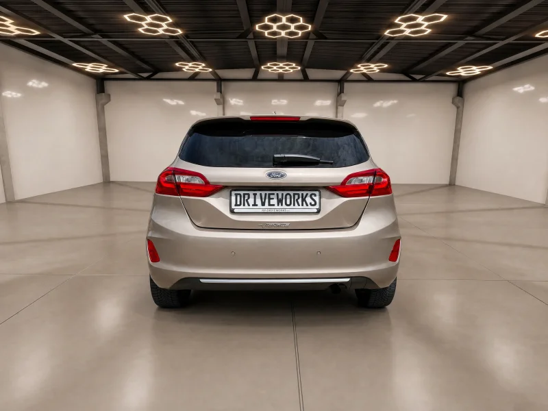 Ford Fiesta – 5