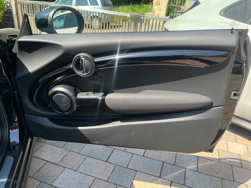Mini COOPER SE – 16