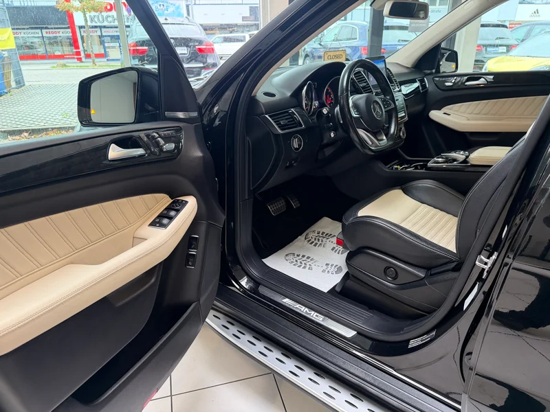 Mercedes-Benz GLE 43 AMG – 27