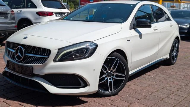MERCEDES-BENZ A 180
