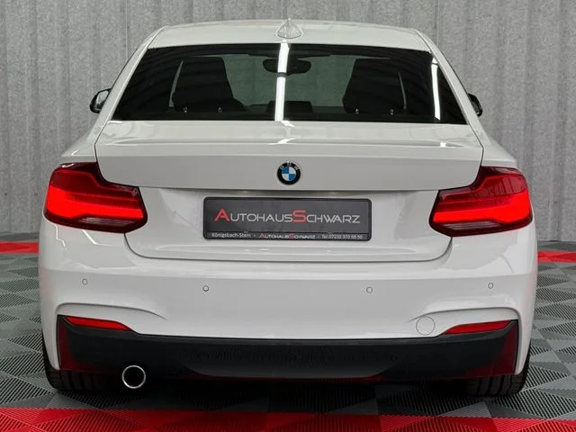 BMW 218 – 6