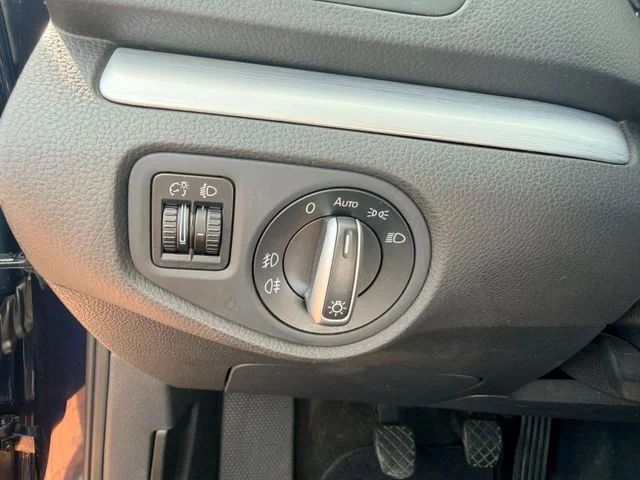 VW Sharan – 22