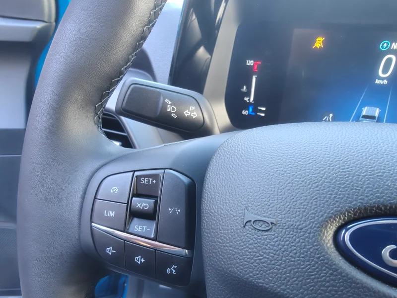 Ford Tourneo Courier Titanium 1.0 Ecoboost – 20