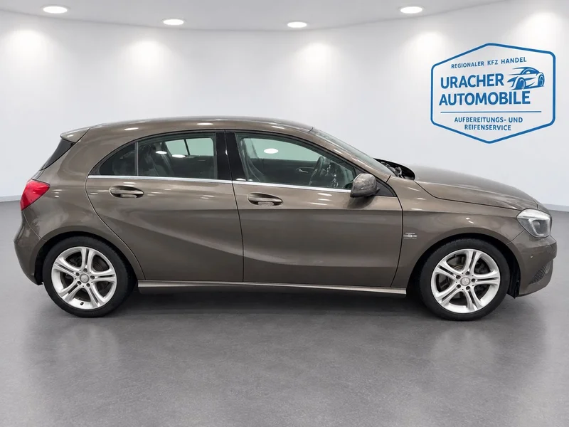 Mercedes-Benz A 250 – 12