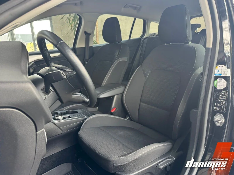 Ford Focus – 12