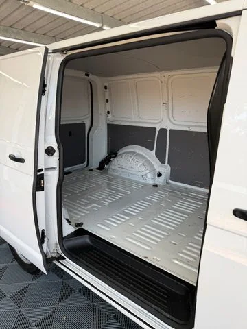 Volkswagen T6 Transporter – 14