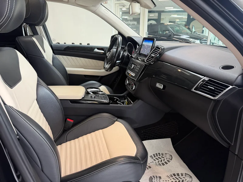 Mercedes-Benz GLE 43 AMG – 20