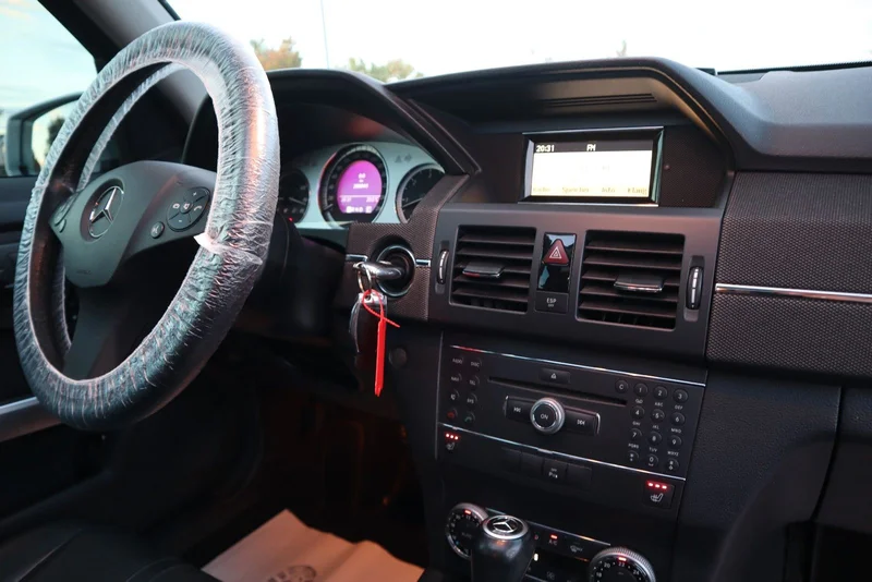 Mercedes-Benz GLK 320 – 22