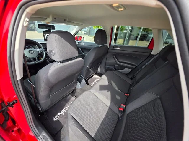 Volkswagen Polo – 26