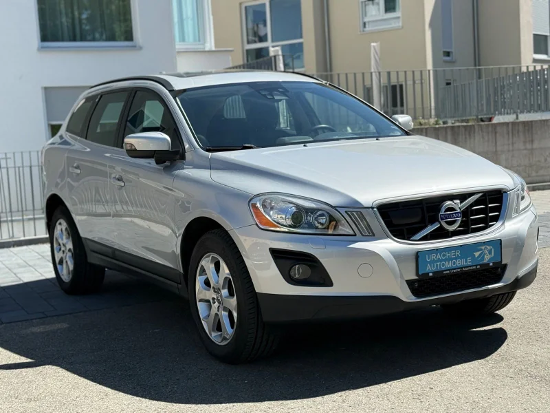 Volvo XC 60 – 4