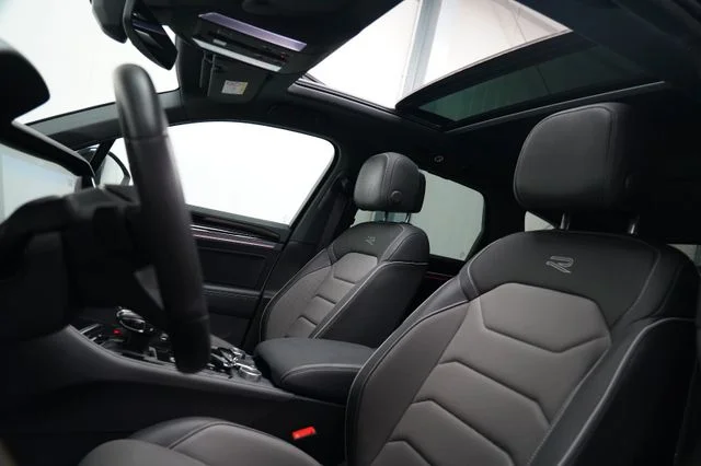 VW Touareg – 17