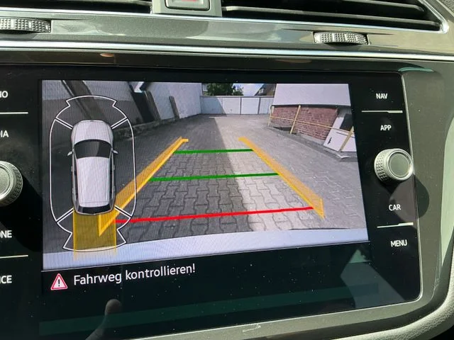 Volkswagen Tiguan – 18