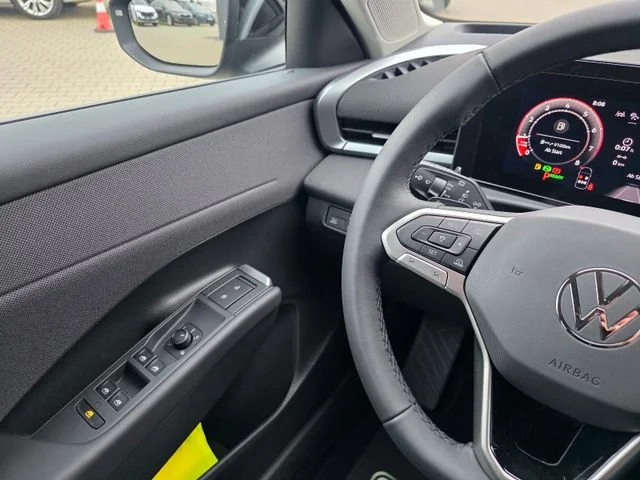 Volkswagen T-Roc – 39