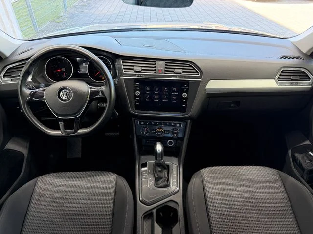 Volkswagen Tiguan – 19