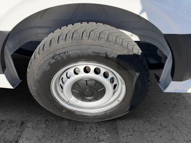 Volkswagen Crafter L4H3 7 Sitzer Automatik AHK 270° Türen – 13