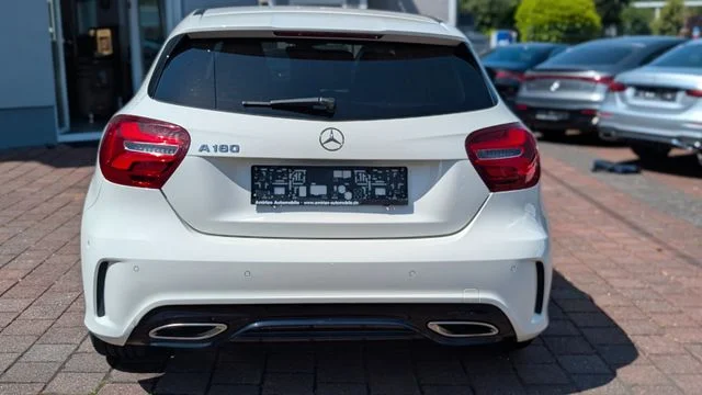 MERCEDES-BENZ A 180 – 4