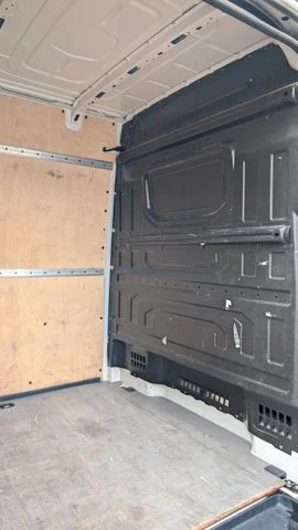 VW Crafter Kasten Kasten 35 lang Hochdach FWD – 6