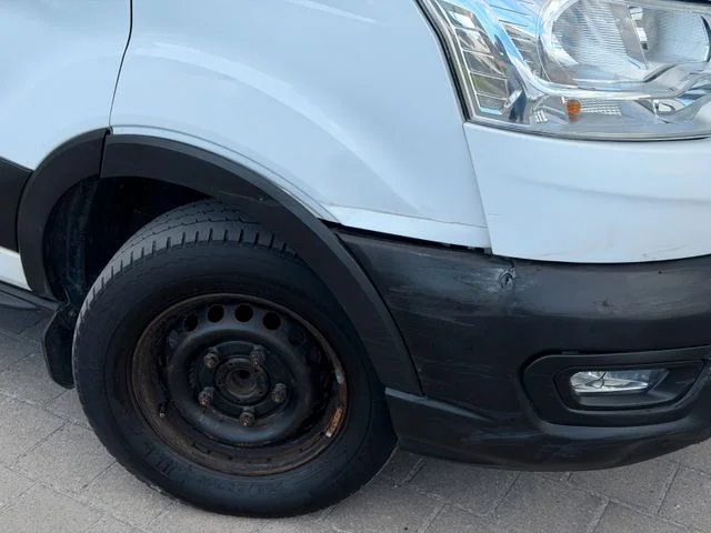 Ford Transit – 13