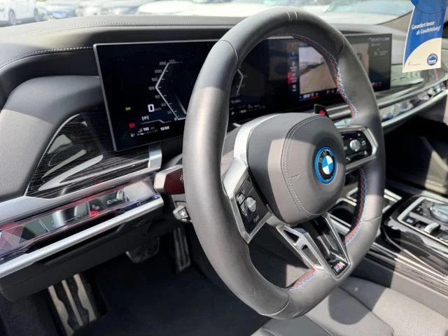 BMW M760 – 15