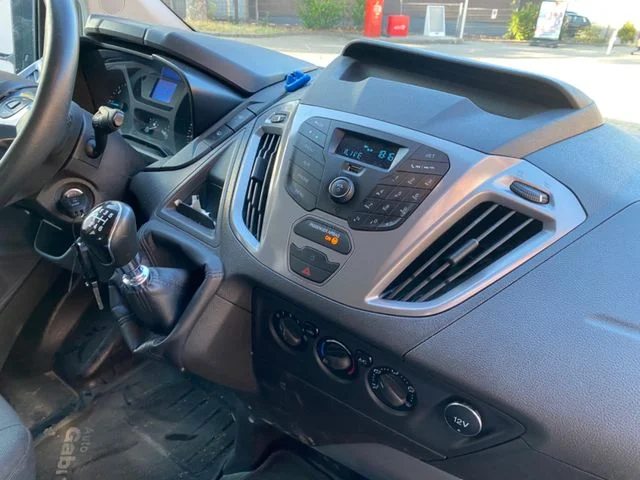 Ford Transit – 13