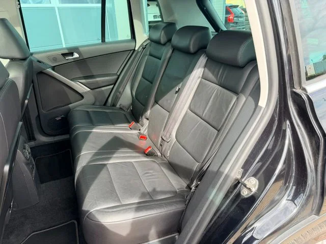 Volkswagen Tiguan – 12