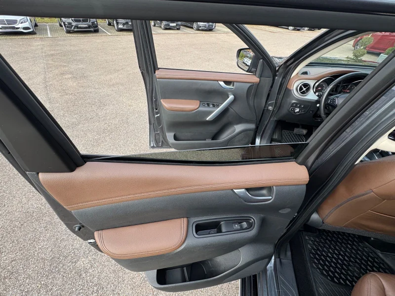 Mercedes-Benz X 350 – 16