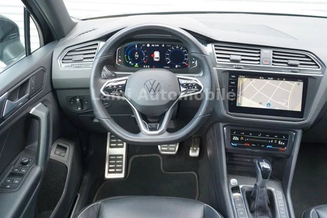 VW Tiguan – 13