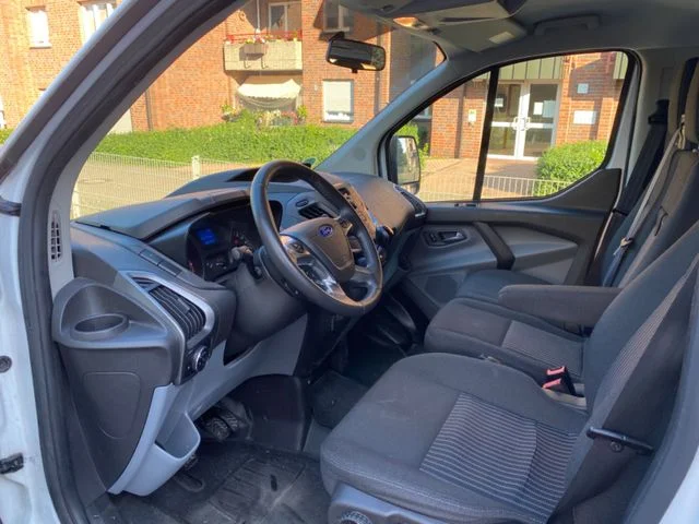 Ford Transit – 12
