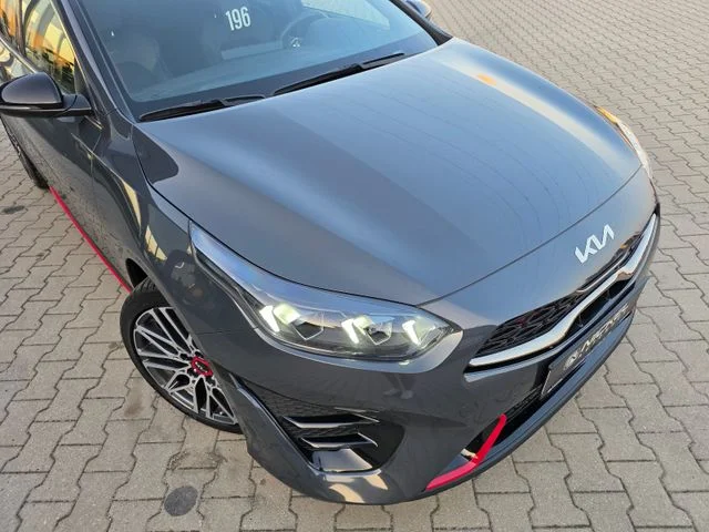 Kia pro cee'd / ProCeed – 10