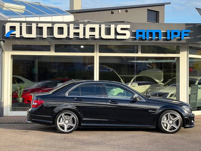 Mercedes-Benz C 63 AMG – 13