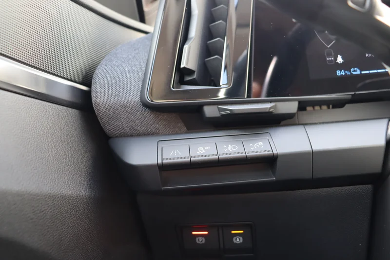 Renault Megane E-TECH – 24
