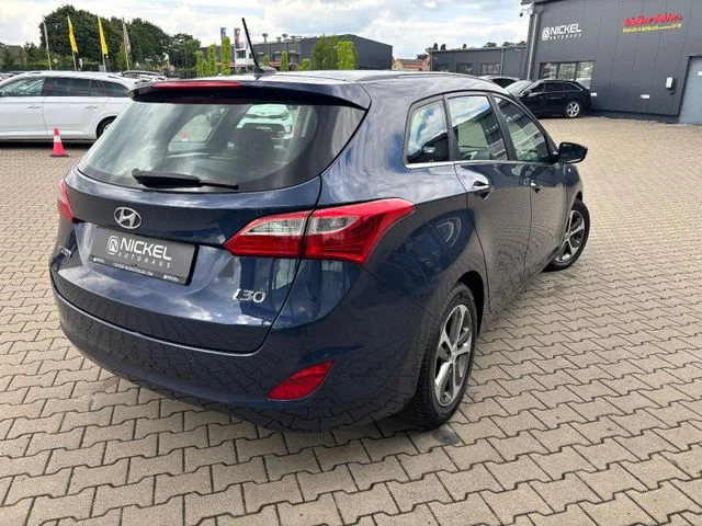 Hyundai i30 – 8