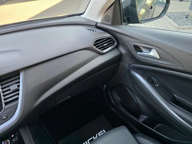 Opel Grandland X – 32
