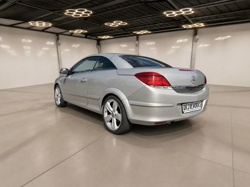 Opel Astra Astra H GTC (facelift 2007) – 4