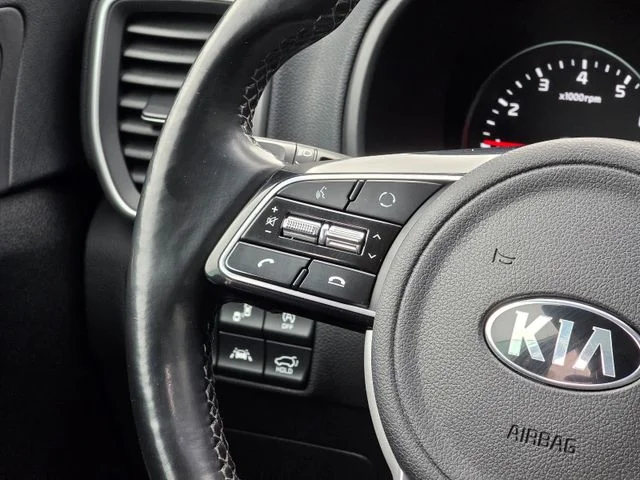 Kia Sportage – 33