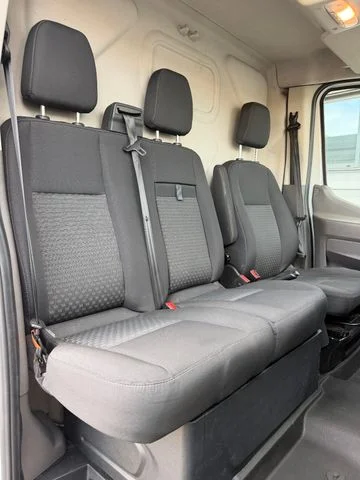 Ford Transit – 18