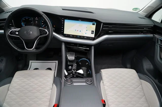 VW Touareg – 25